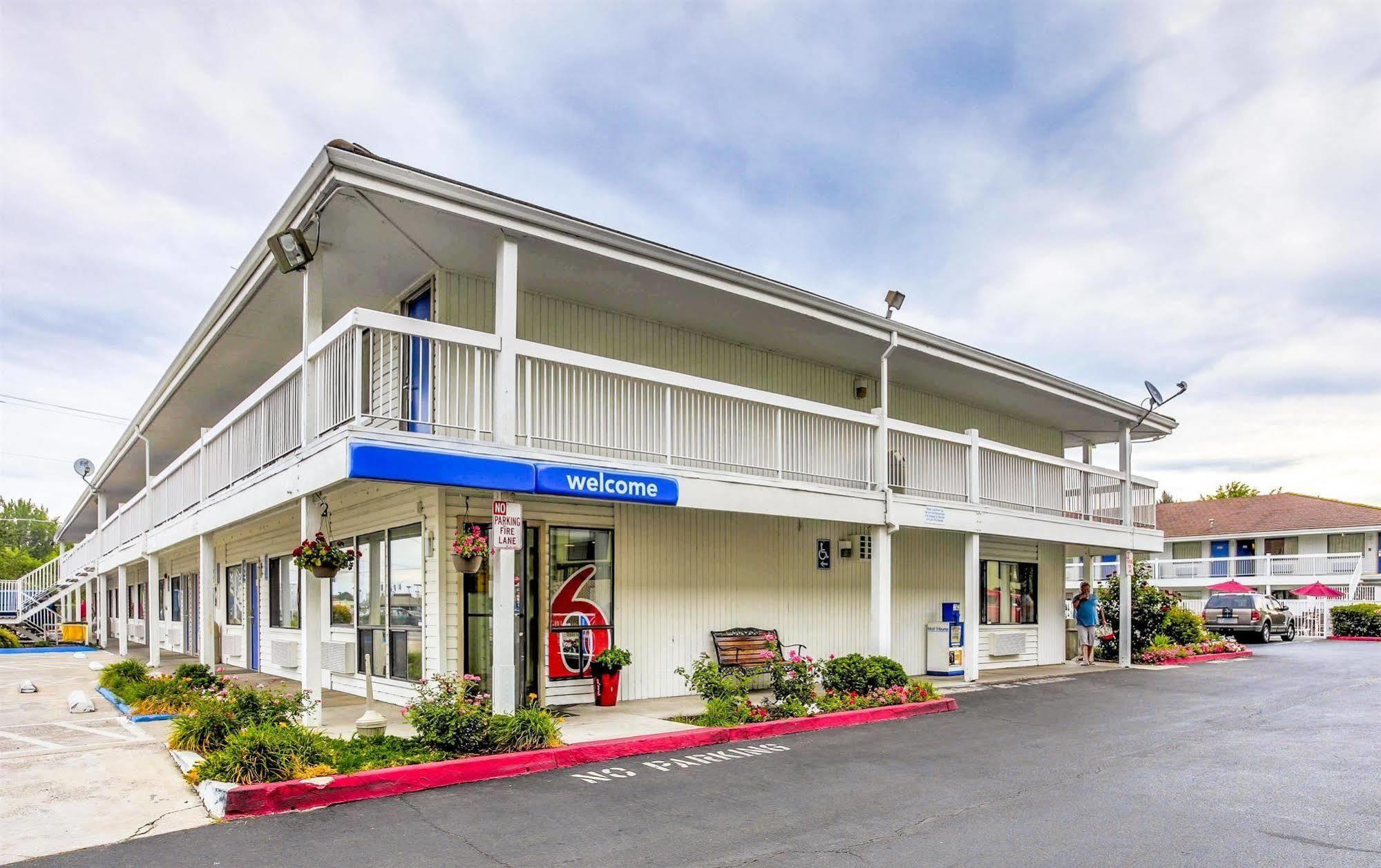 Motel 6-Medford, Or - North Exterior photo